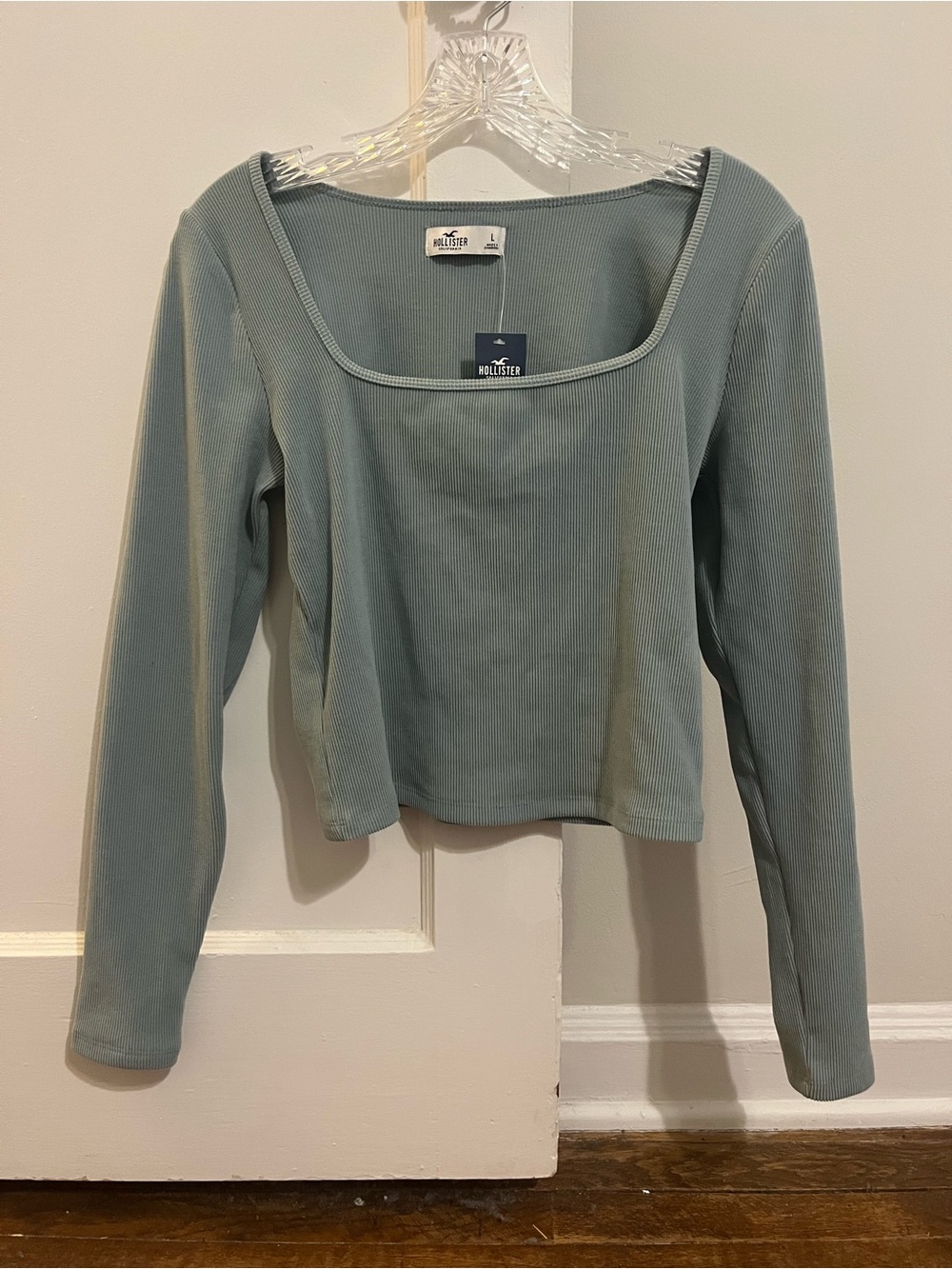 NWTs Hollister Women’s Long Sleeve Square Neck Ribbed Top - Sage Green